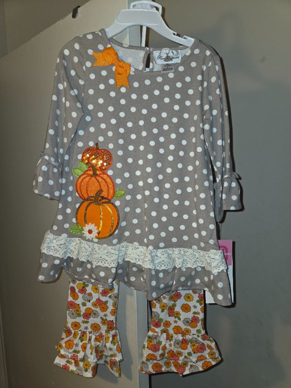 Girls fall outfit size 6 Halloween Thanksgiving